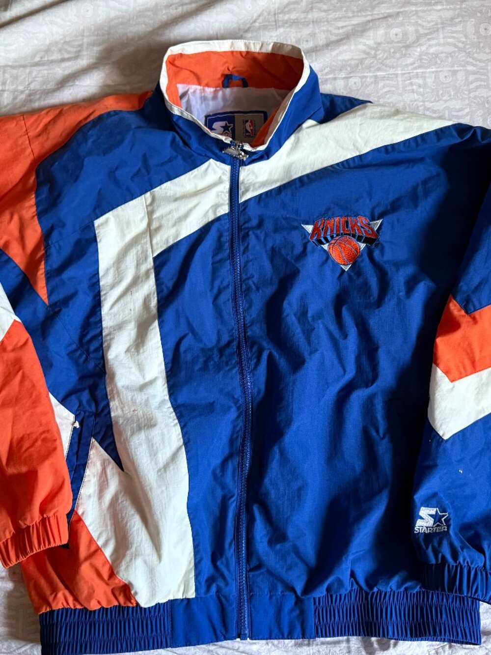 New York Knicks Starter Windbreaker Jacket Medium